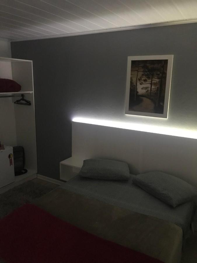 Suite Em Gramado, Proxima A Avenida Das Hortencias Exterior photo